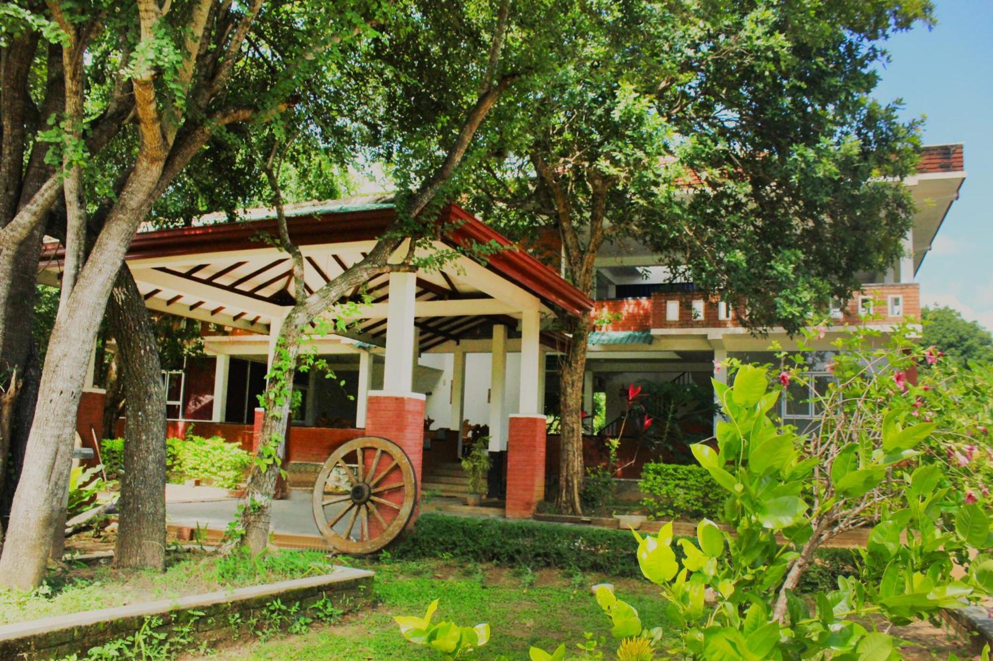 Green Hut Nature Resort Sigiriya Dış mekan fotoğraf